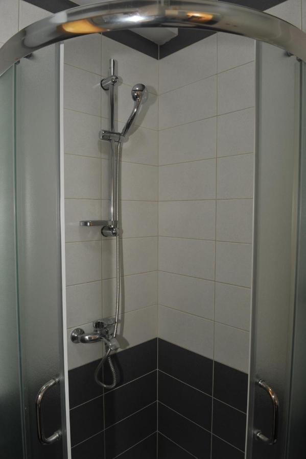 Angellina Apartmani Sremska Mitrovica Dış mekan fotoğraf
